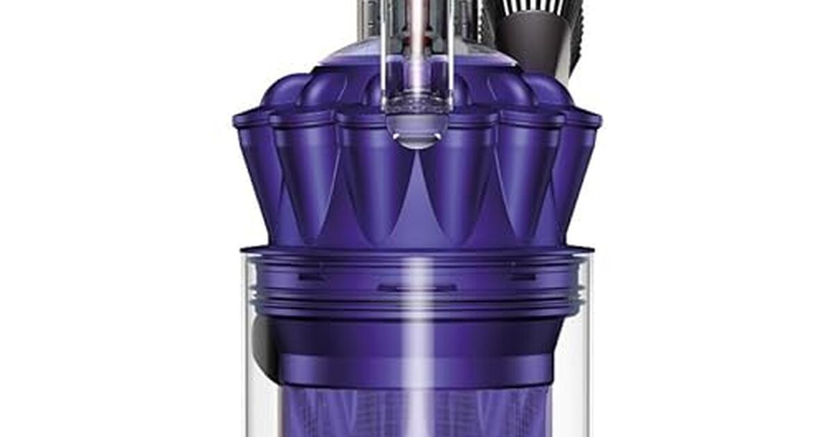 Dyson DC41 Animal Upright Vacuum Cleaner with Tanglefree Turbine Tool for 300 in Rockford, IL