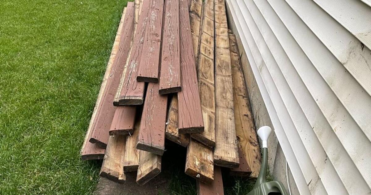 Wolmanized 2x6 deck boards for Free in Wixom, MI | Finds — Nextdoor