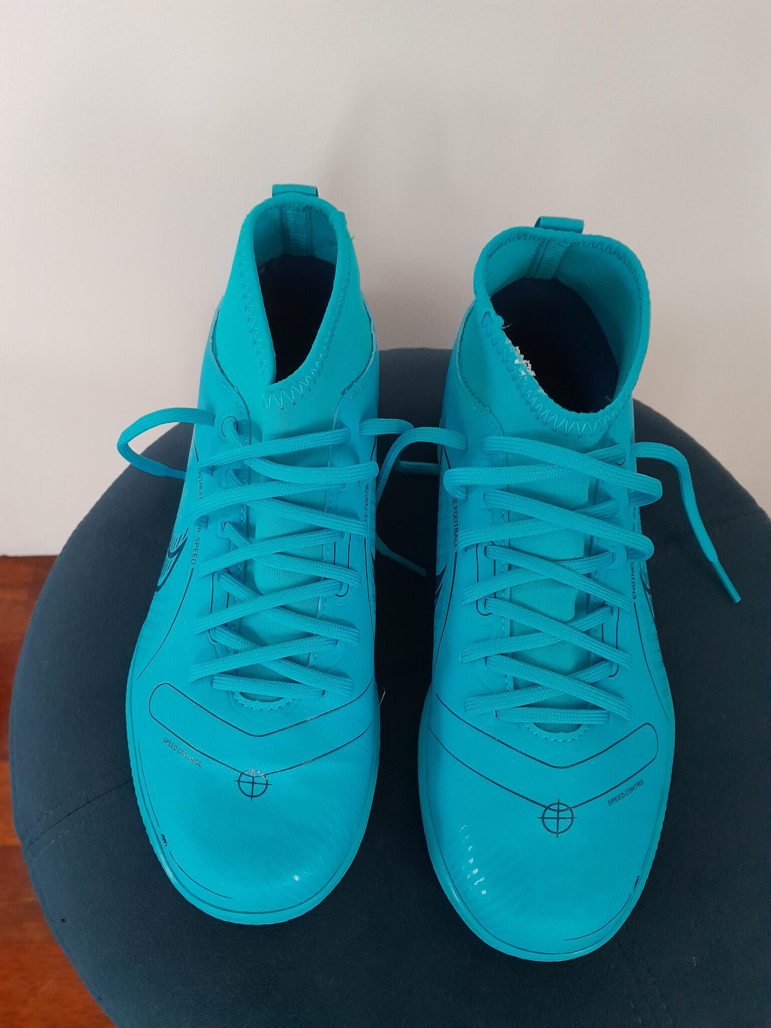 Nike Gymschoenen Maat 37,5 Voor 15 € In Overbetuwe, GL | Gratis/Te Koop —  Nextdoor