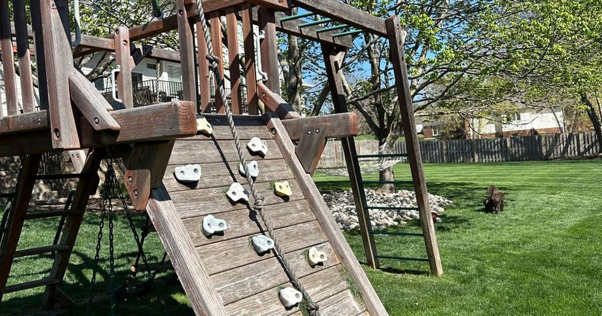 Backyard Playworld swingset for Free in Omaha, NE For Sale & Free