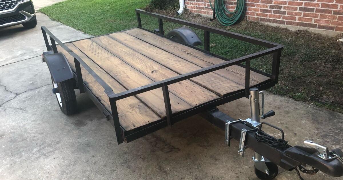 Light utility trailer for $400 in Covington, LA | For Sale &amp; Free ...