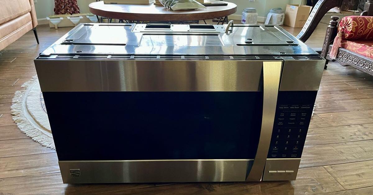 Kenmore Elite Over the Range Microwave for Free in Rosemount, MN For