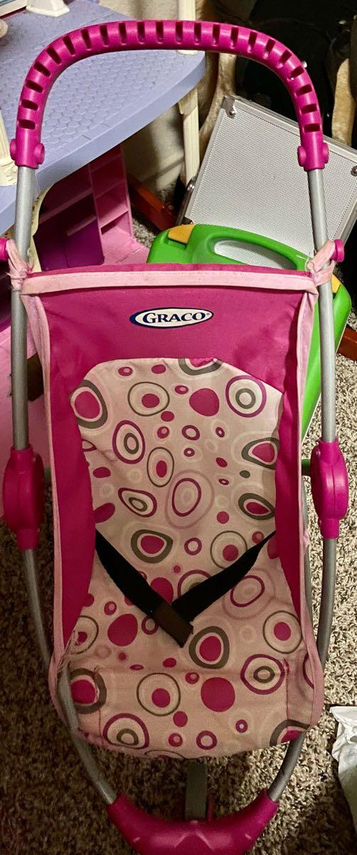 GRACO Toy Doll Stroller For $5 In Tomball, TX | For Sale & Free  Nextdoor