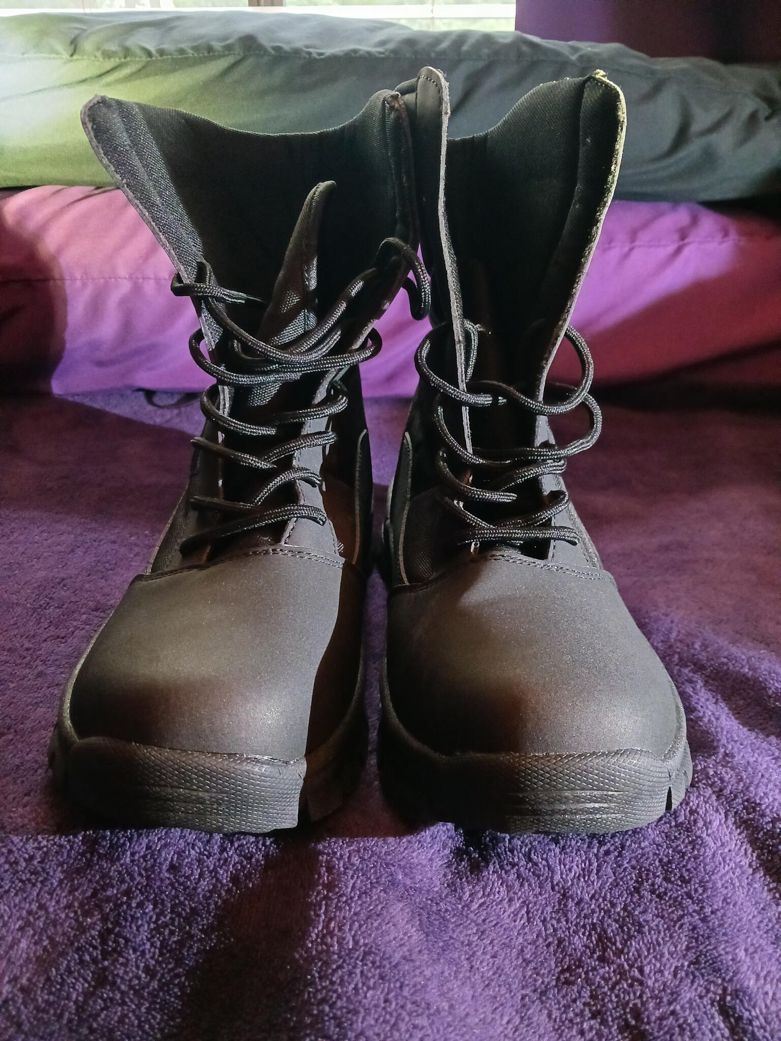 Brand new black boots