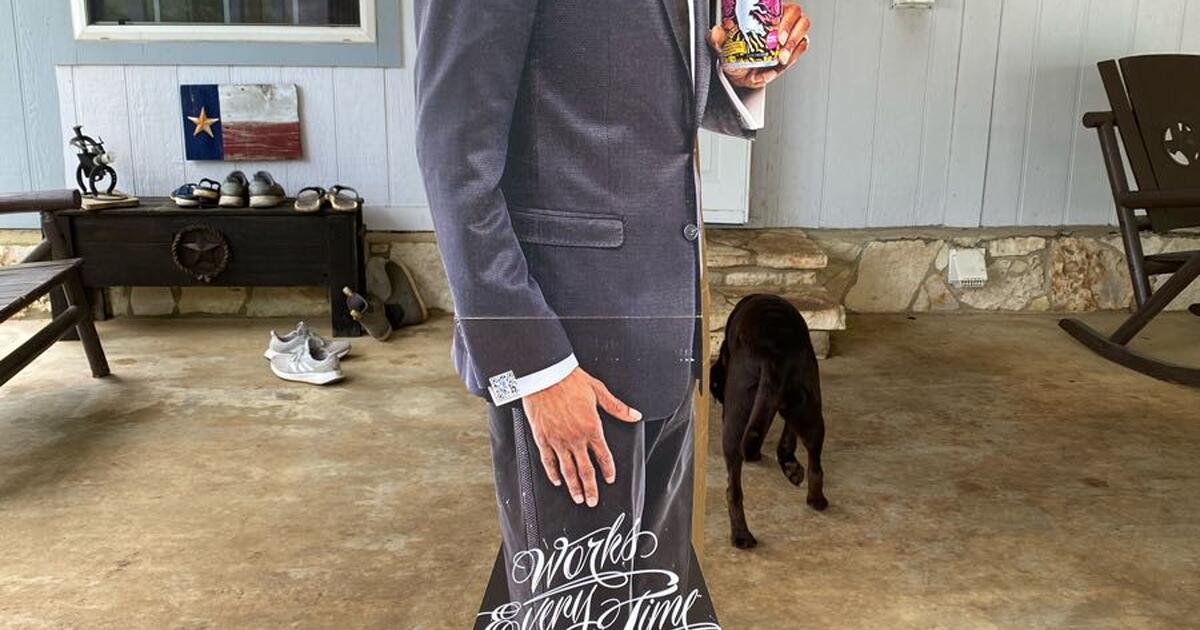 6’ Snoop Dog Cardboard Cut Out for 30 in Canyon Lake, TX Finds
