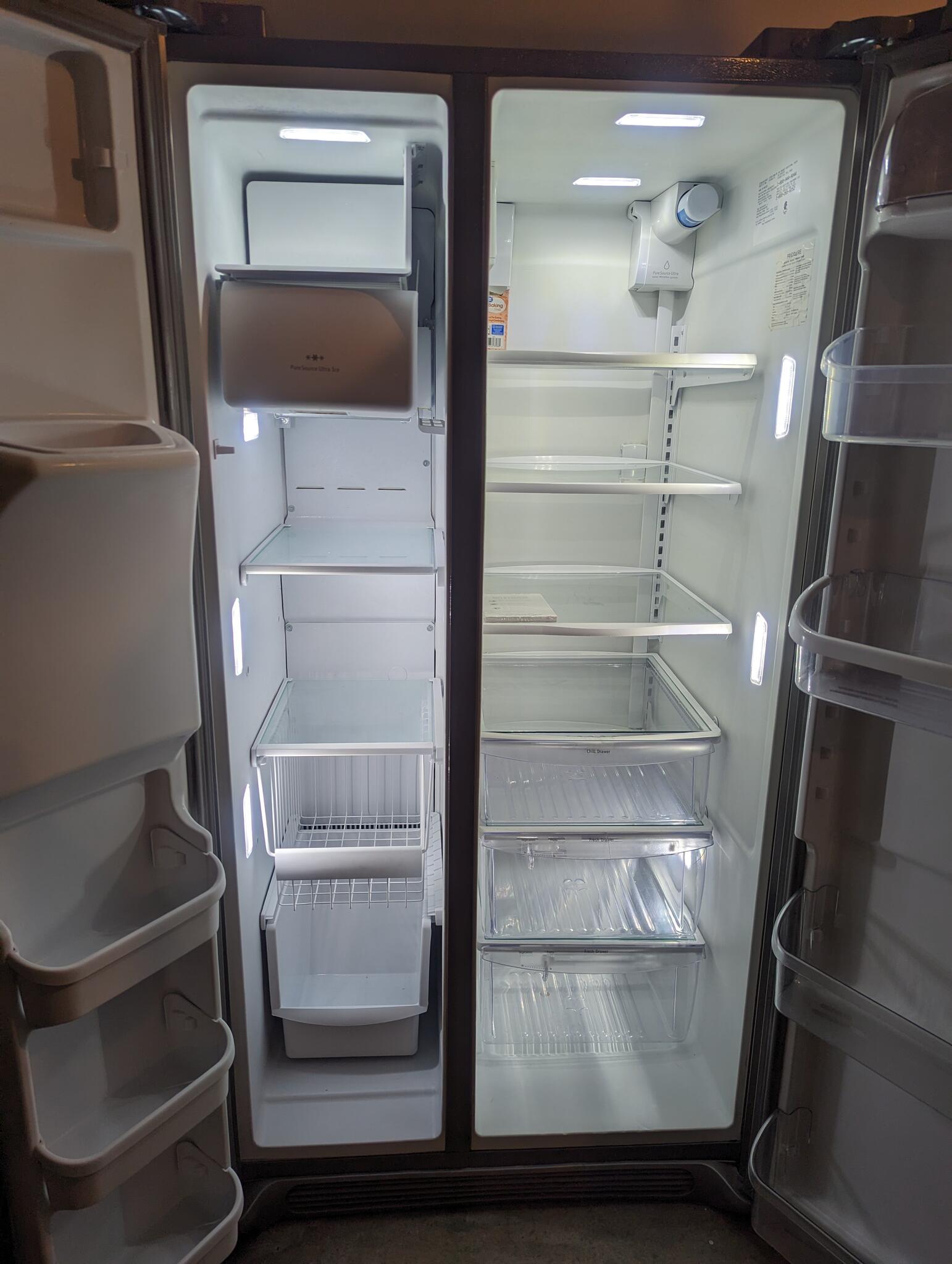 Frigidaire Side By Side Refrigerator/ Freezer for 150 in Murfreesboro