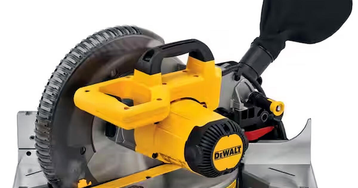 DeWalt DWS713, Compound, Single Bevel, Mitre Saw, 10", 15 Amps; Works