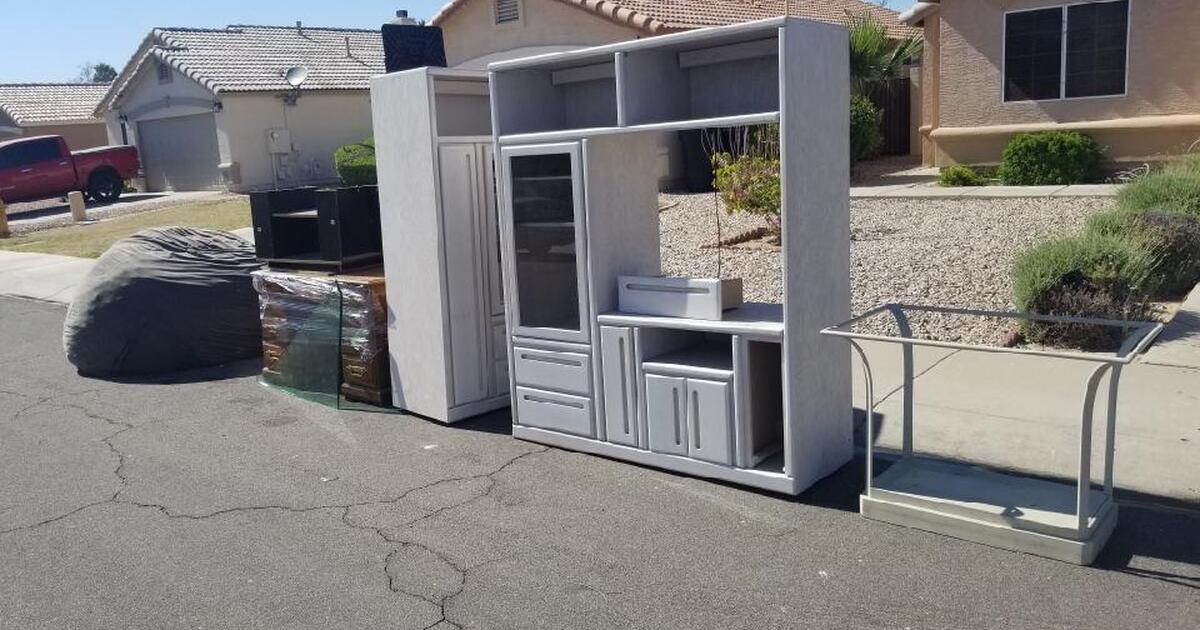 FREE Used Furniture Updated! for Free in Gilbert, AZ For Sale