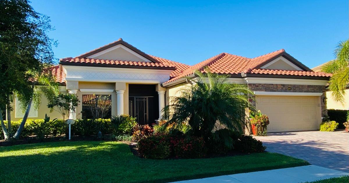 Estate Home For Sale Gran Paradiso in Venice, FL For Sale & Free