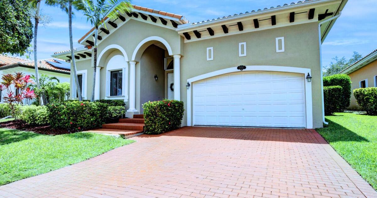 Cutler Cay Home for 899000 in Cutler Bay, FL Finds — Nextdoor