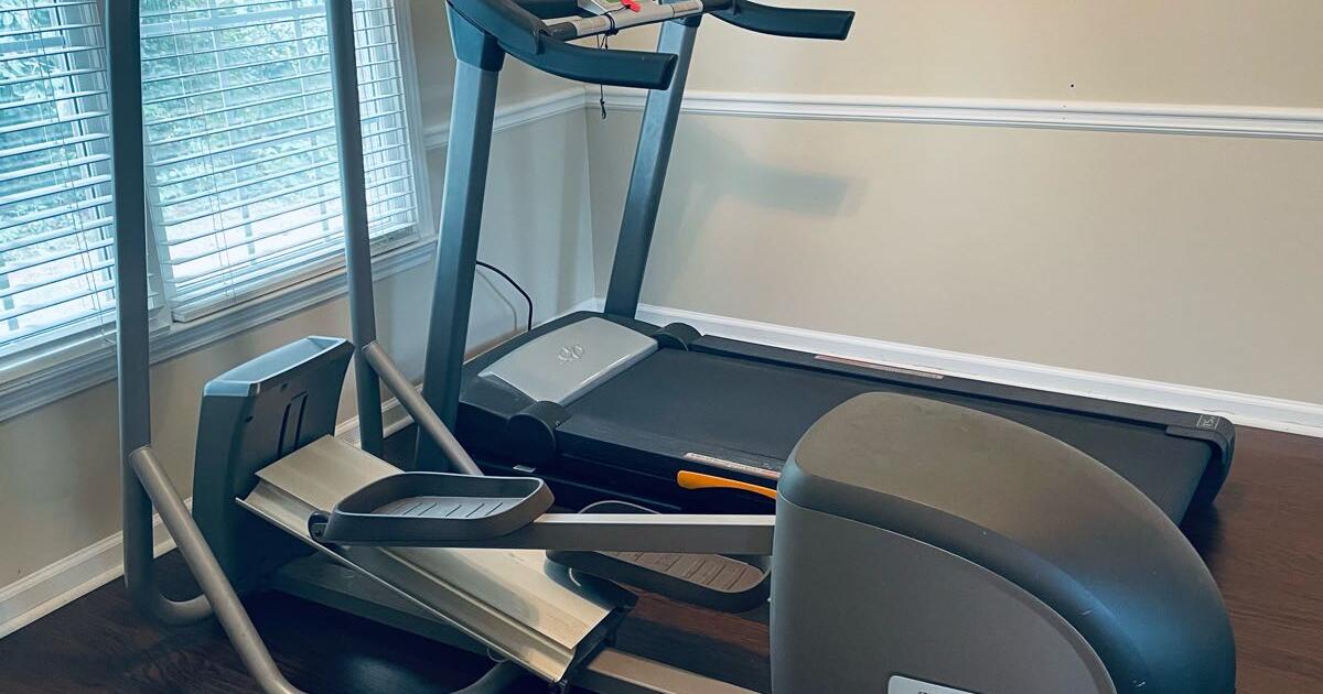 Precor Elliptical EFX 5.23 for 450 in Dacula, GA For Sale & Free