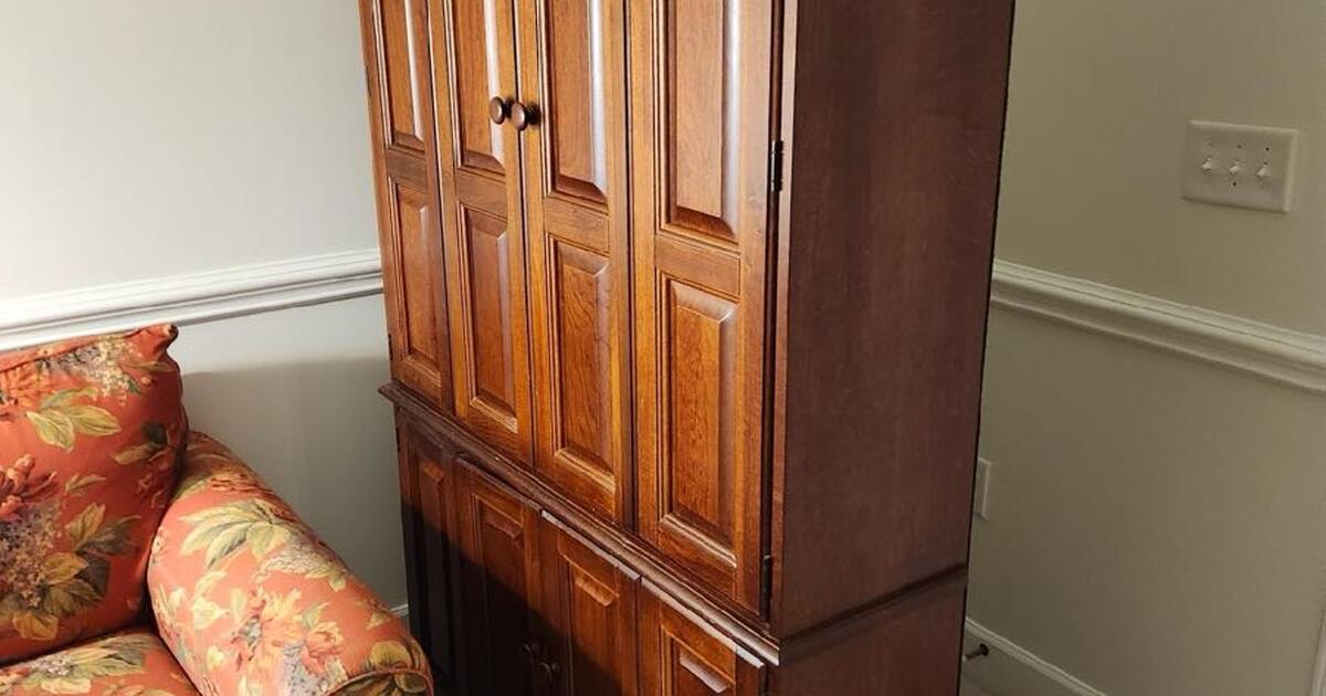Bassett Entertainment armoire for Free in North Myrtle Beach, SC For