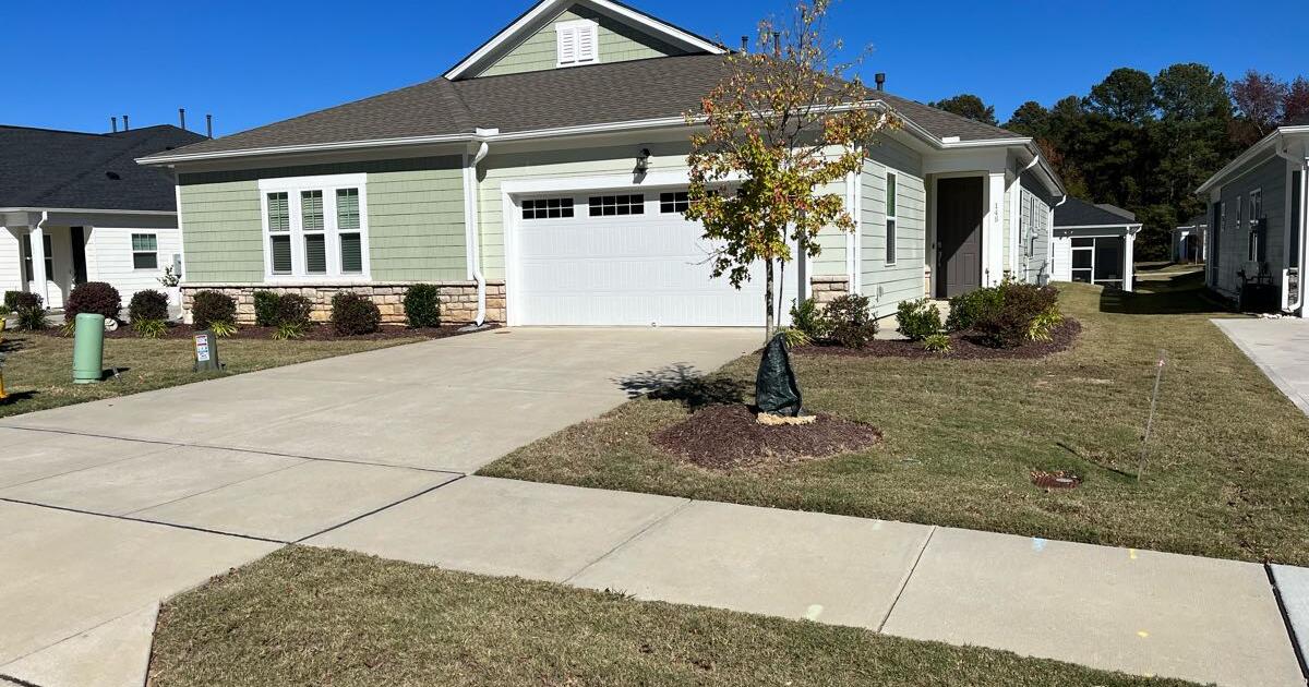 Home for sale in Auburn Village for 399000 in Raleigh, NC For Sale