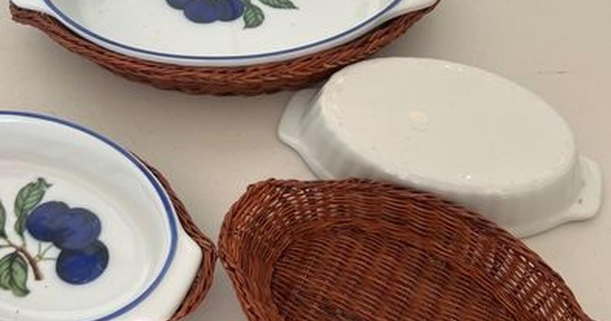 Hostess Gift 3 Decorated Casserole Au Gratin Dishes With 3 Rattan Hostess gift 3 decorated casserole au gratin dishes with 3 rattan