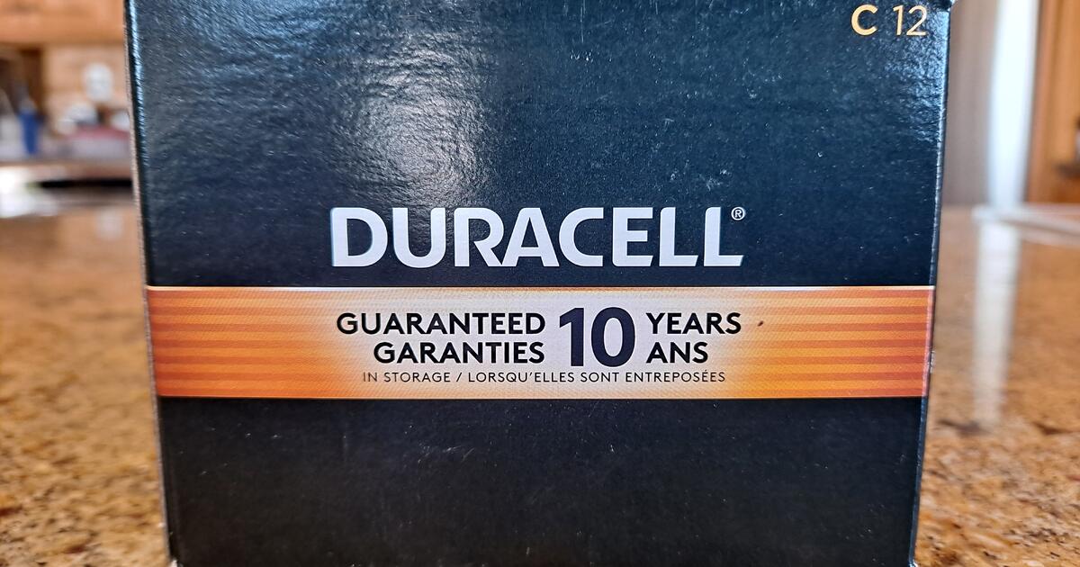 Duracell Coppertop C Batteries, Box of 12, Brand New for 20 in El