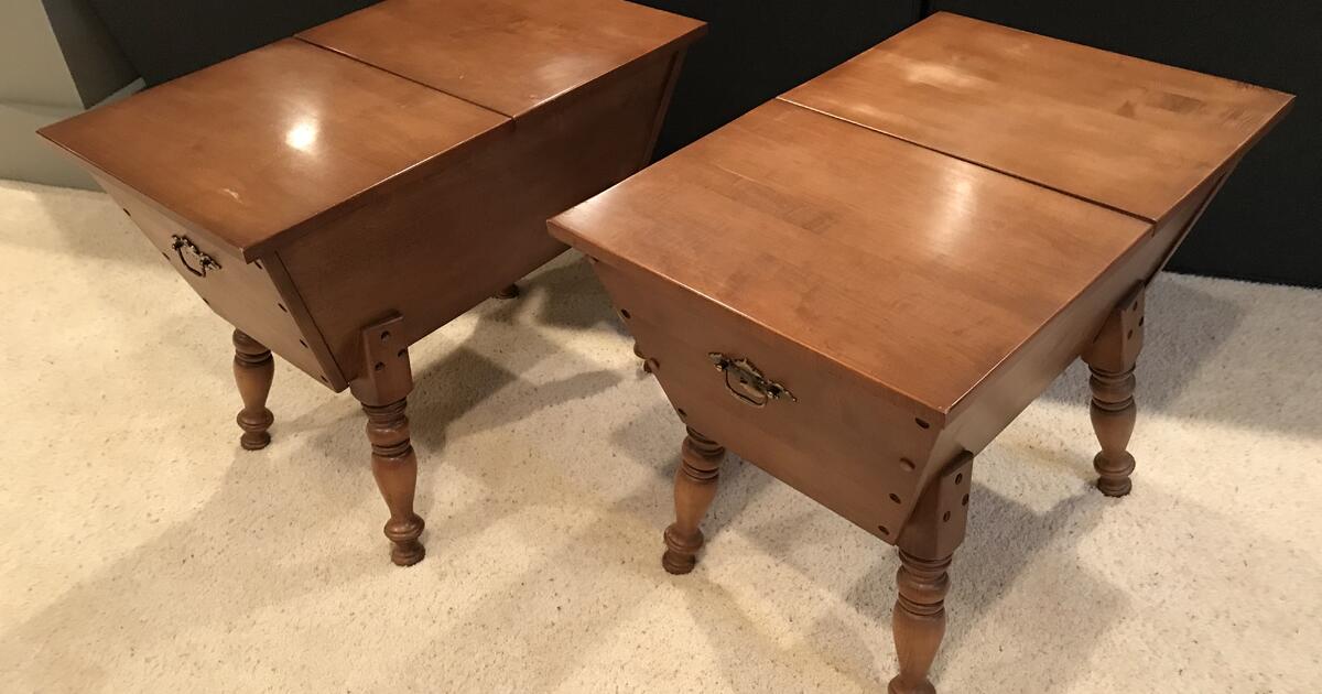 2 Vintage 1950's Columbia Manufacturing Rock Maple Doughboy End