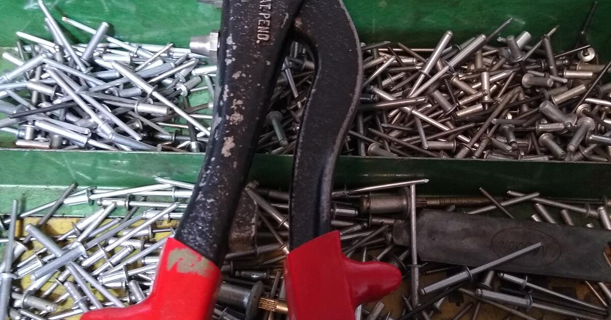 Pop riveting tool for 20 in Manchester, MO For Sale & Free — Nextdoor