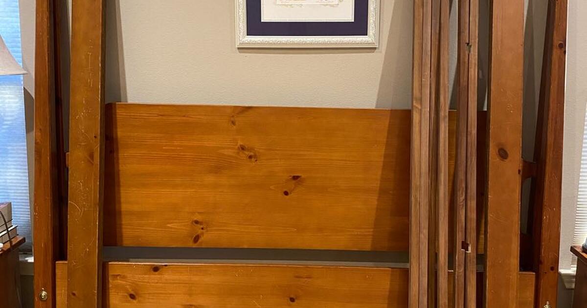 Furniture giveaway for Free in Conroe, TX For Sale & Free — Nextdoor