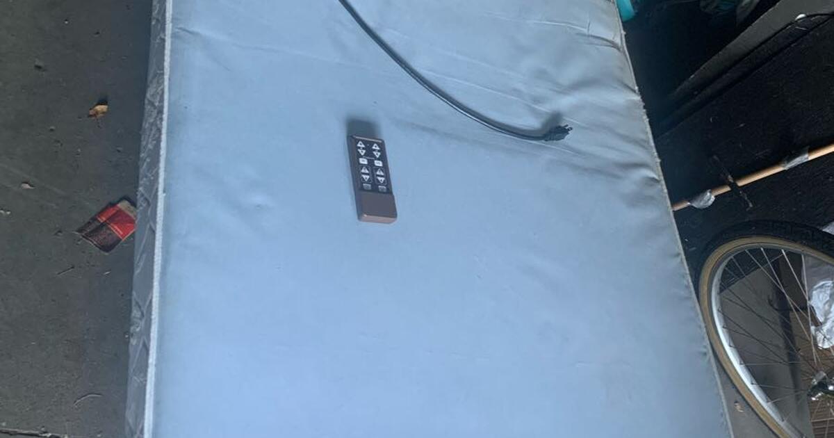 Adjustable Craftmatic twin bed for 75 in Mendota Heights, MN For