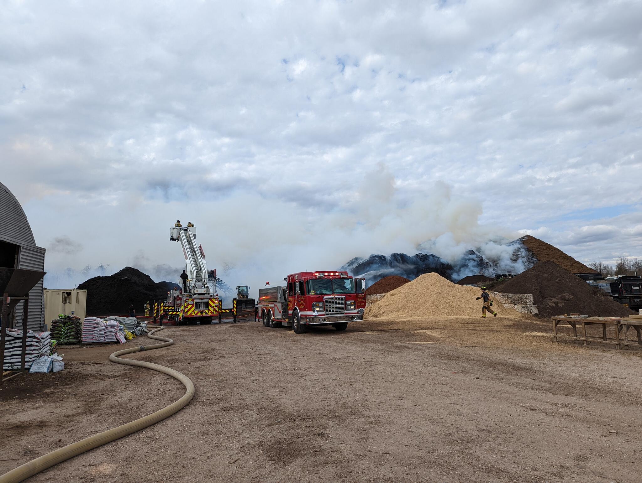 Incident Alert Large Mulch Fire Volunteer Fire Department