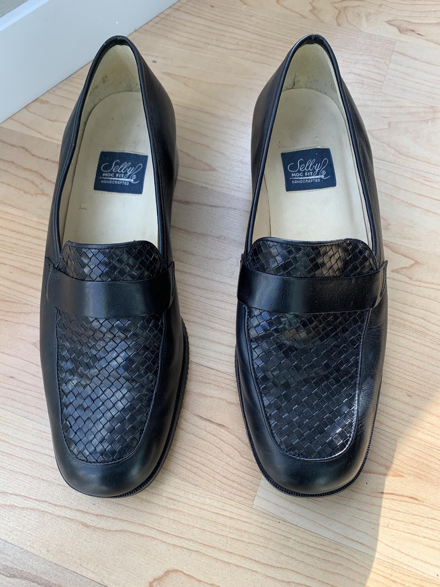 Vintage Men's SELLY Black Loafers Shoes 9.5 for $8 in Minneapolis, MN ...