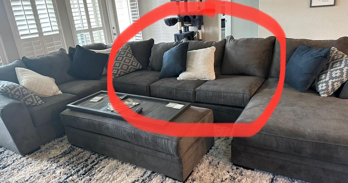 Armless Queen Sleeper Sofa in Seguin, TX | For Sale & Free — Nextdoor