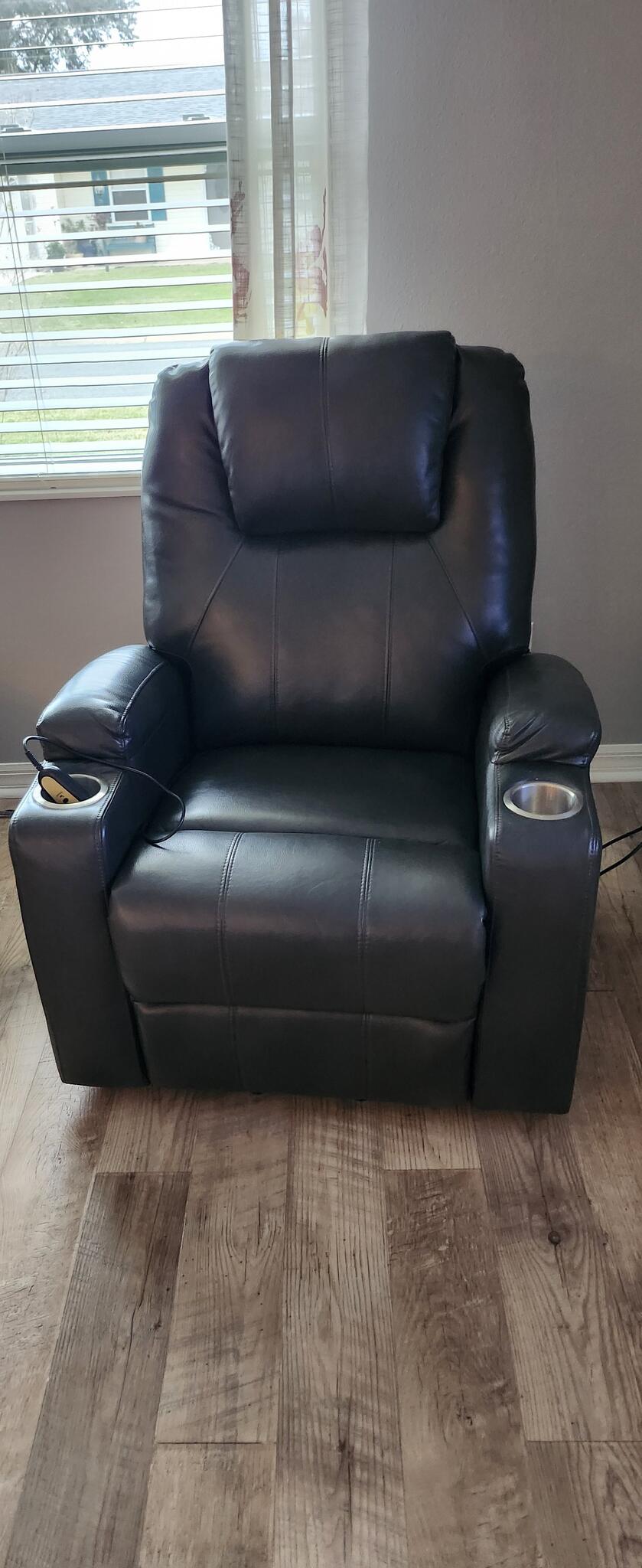 Two (2) Lane Power Lift Chairs for 400 in Leesburg, FL For Sale