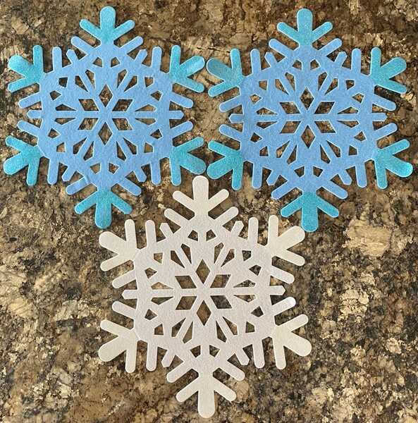 Felt Snowflakes 16” Across With Sparkle Tips For $3 In Appleton, WI