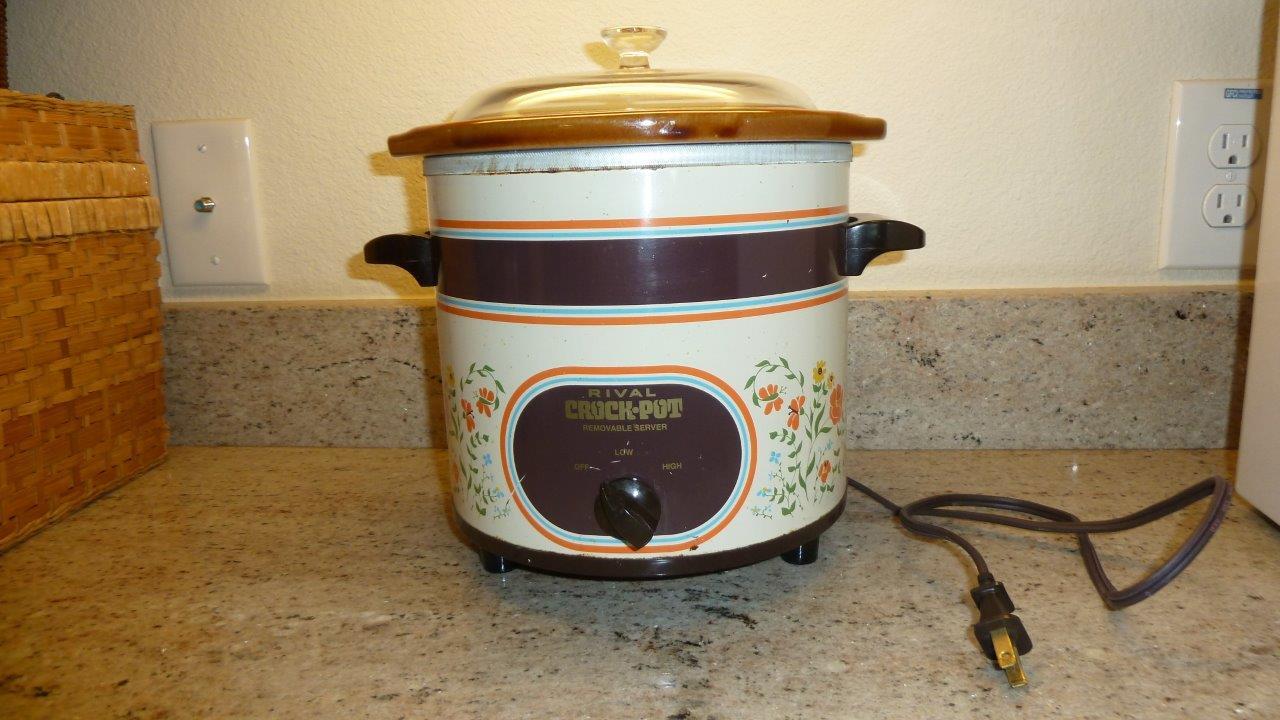 Rival Crock Pot Slow Cooker & Black Decker Rice Cooker/steamer