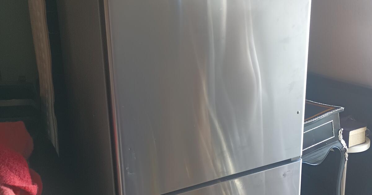 Whirlpool Refrigerator for 200 in Tulsa, OK For Sale & Free — Nextdoor