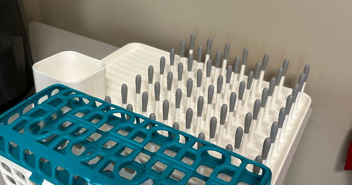 Oxo bottle drying rack and dishwasher basket for 15 in Severn, MD