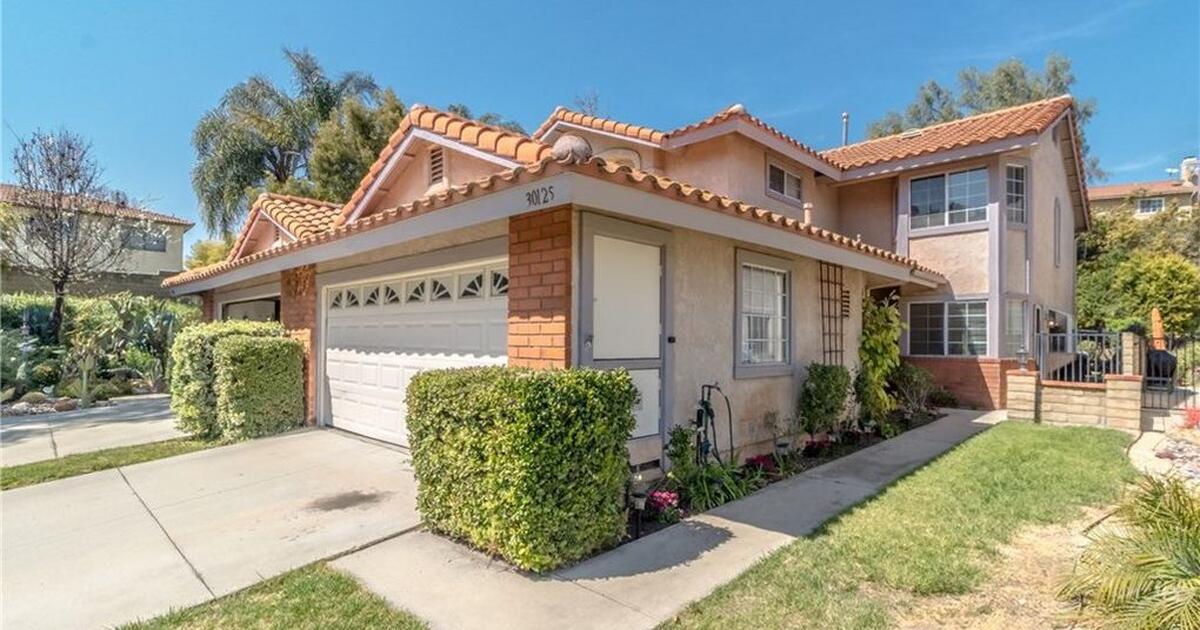 Agoura Hills Townhouse for rent for 4300 in Oak Park, CA For Sale & Free — Nextdoor