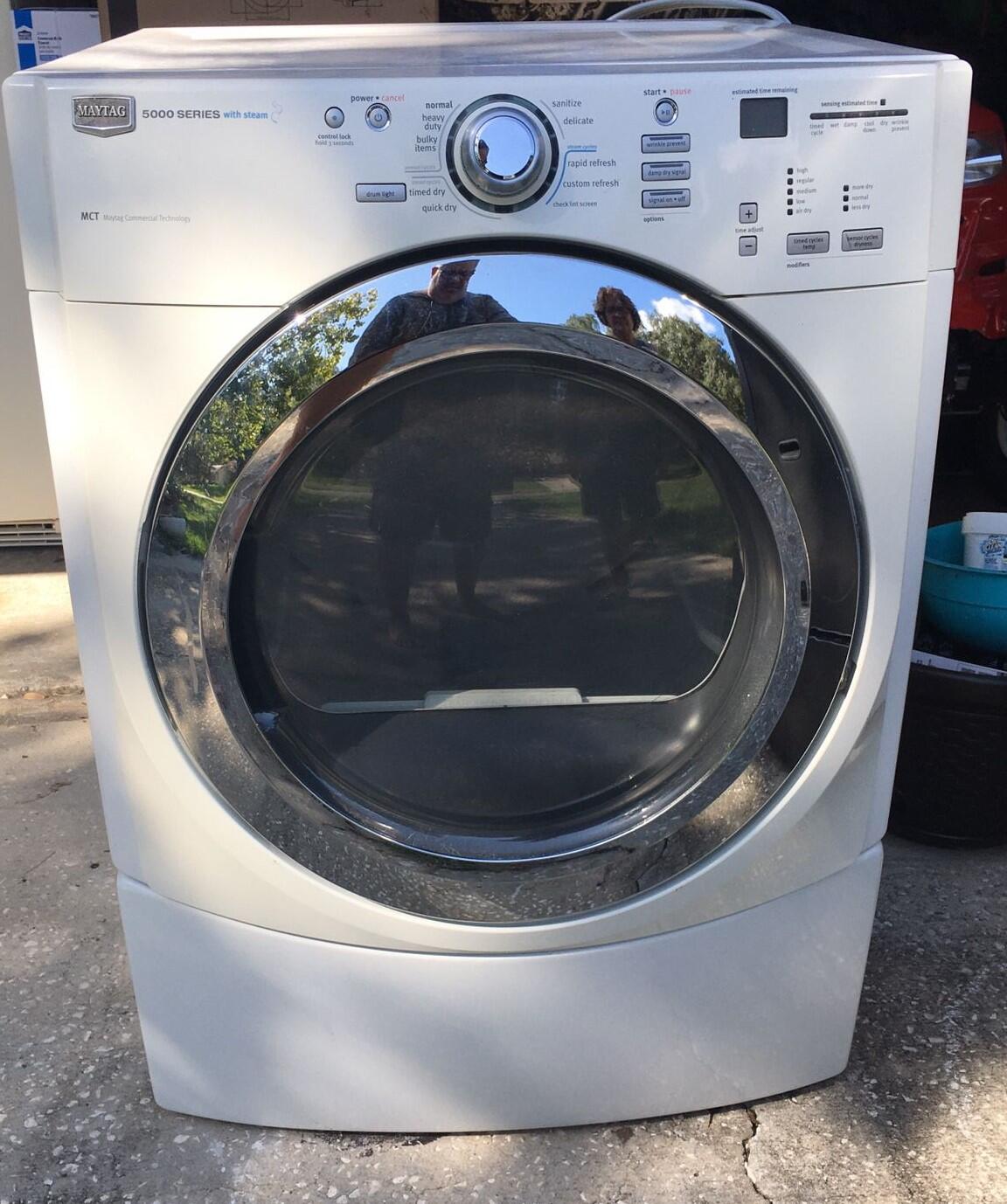 Dryer Maytag 5000 series with steam for 150 in Kissimmee, FL For