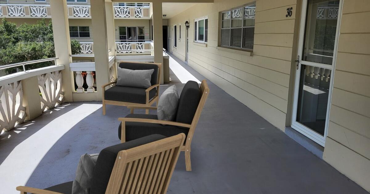 2/2 1400sq Ft Condo In OTOW for 284900 in Clearwater, FL For Sale