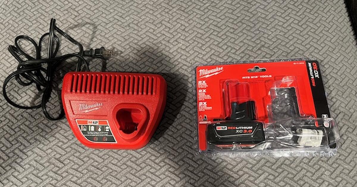 New milwaukee red lithium xc3 0 m12 battery charger for 60 in