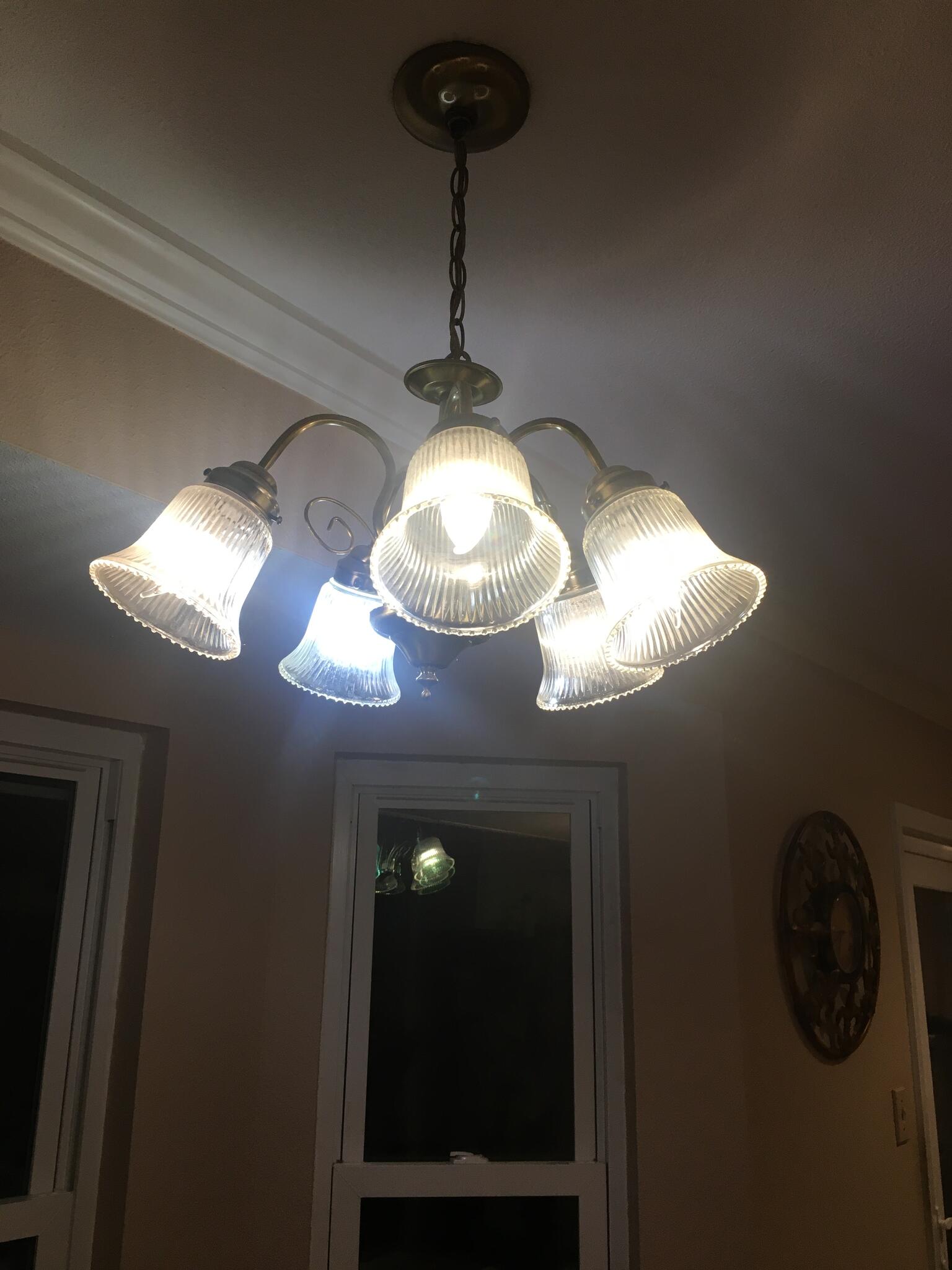 Chandelier light fixture for 30 in San Antonio, TX For Sale & Free