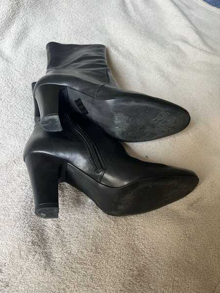 Bottines Marque Vivaldi a 25 a Paris 11 A Vendre donner Nextdoor