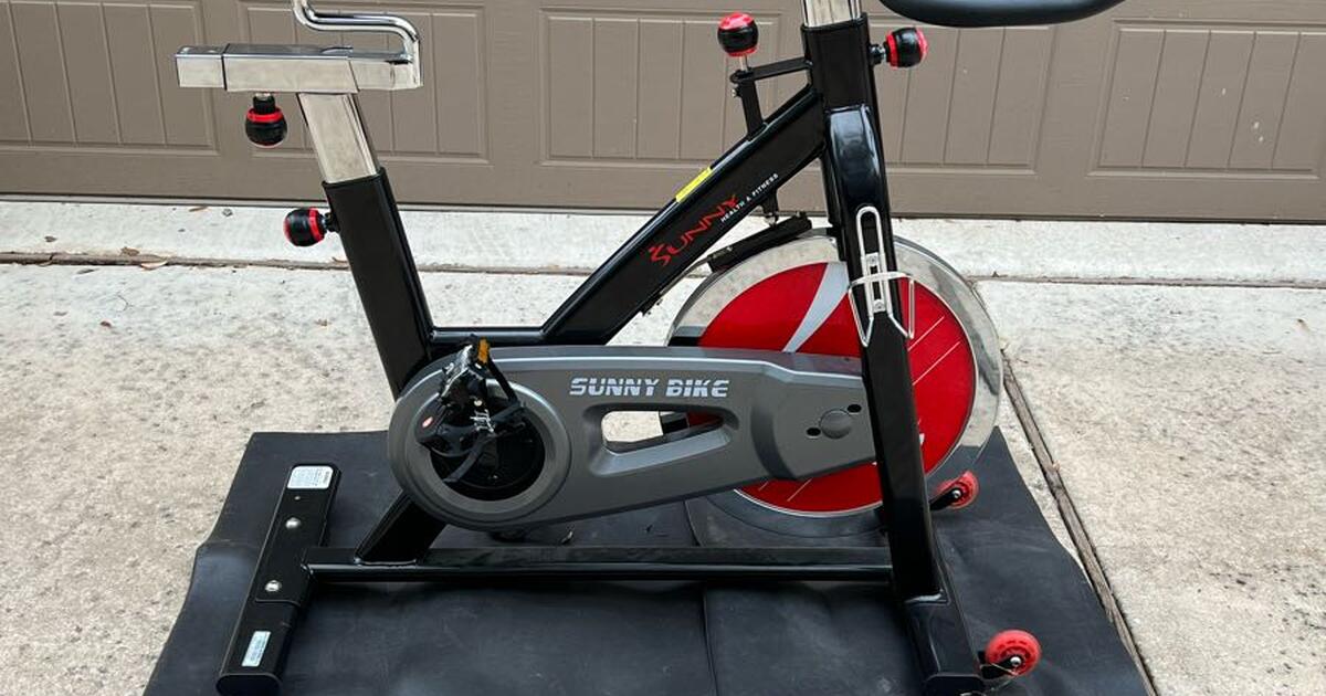 sunny stationary bike squeaking