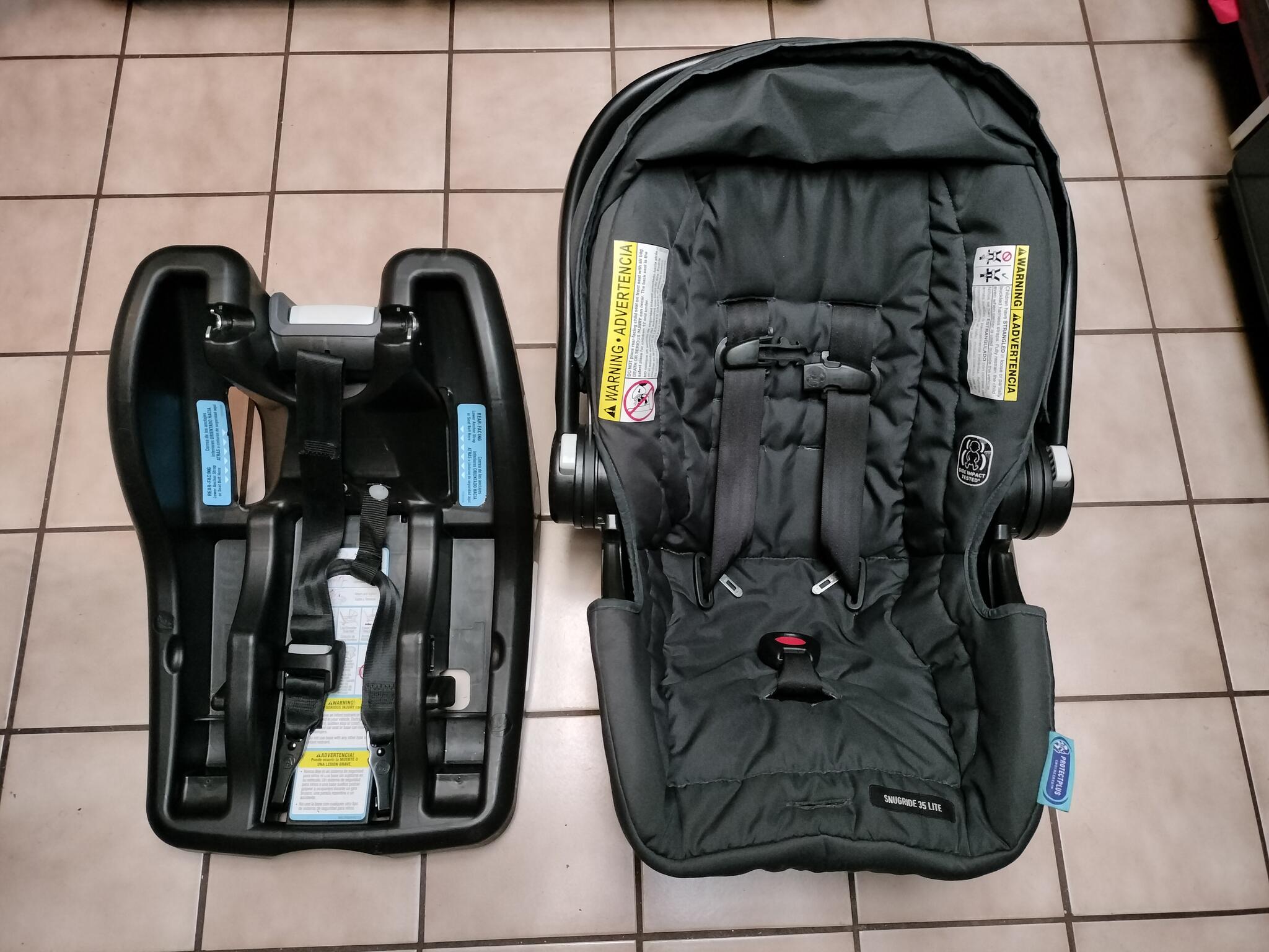 2021 Graco SnugRide 35 Lite 2137261 Infant Car Seat and Click Connect ...