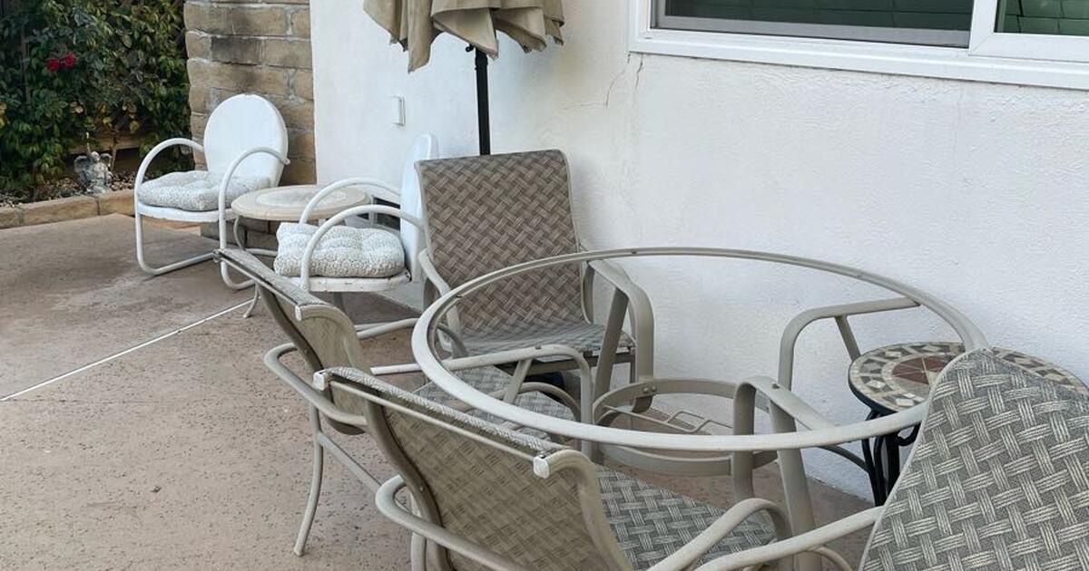 Used Patio Furniture Set for Free in Westlake Village, CA | For Sale ...