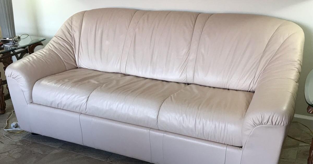Leather sleep sofa for 200 in Stuart, FL For Sale & Free — Nextdoor