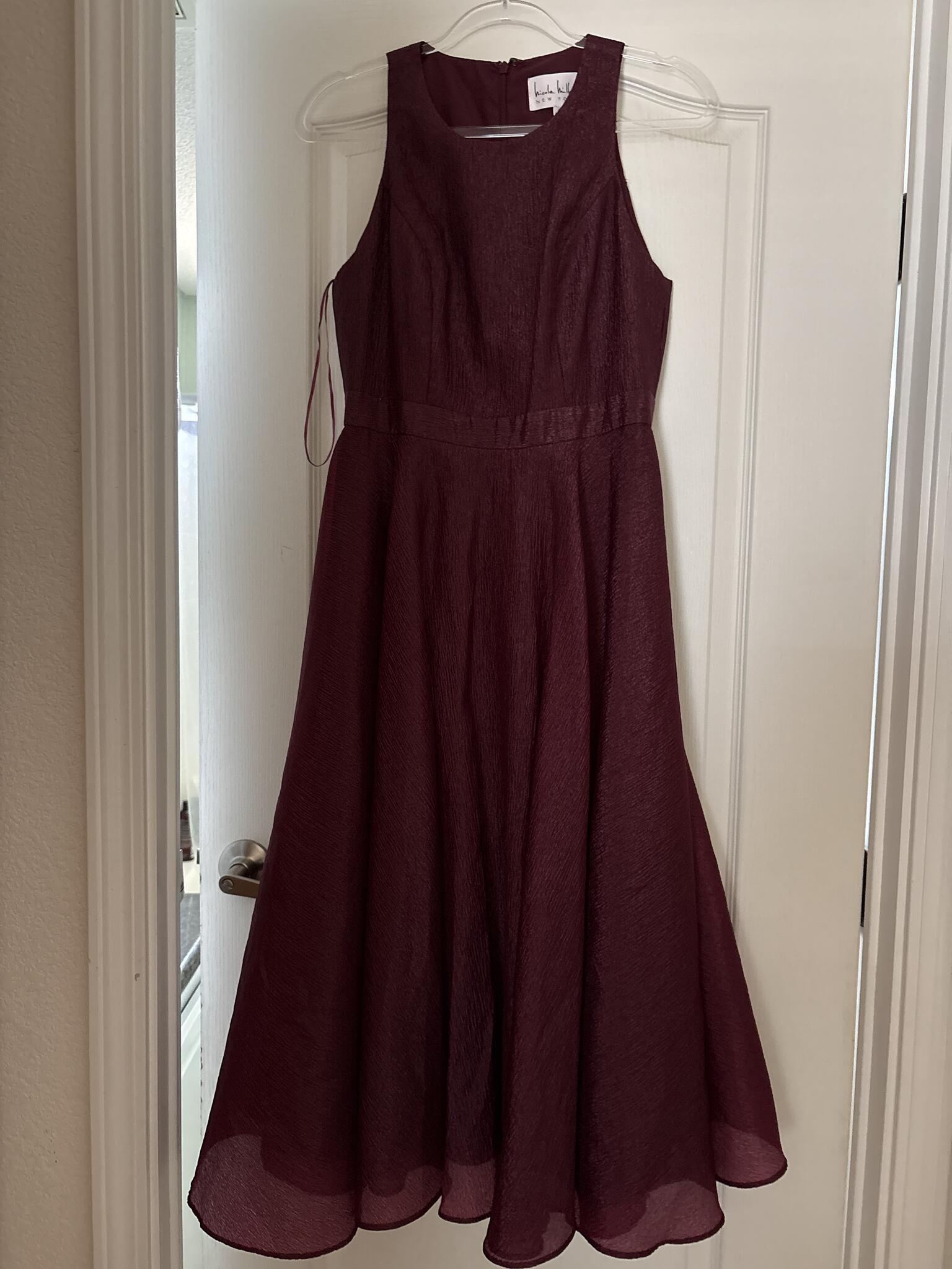 Nicole Miller Sleeveless Organza Dress For $10 In Santa Cruz, CA | For Sale  & Free  Nextdoor