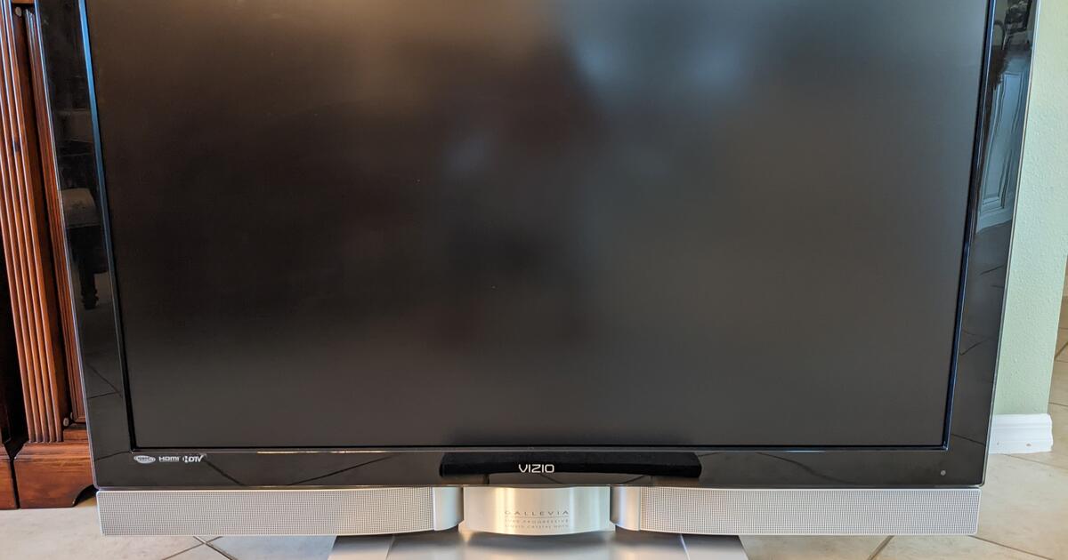 Free 52 inch Vizio tv for Free in The Villages, FL | Finds — Nextdoor