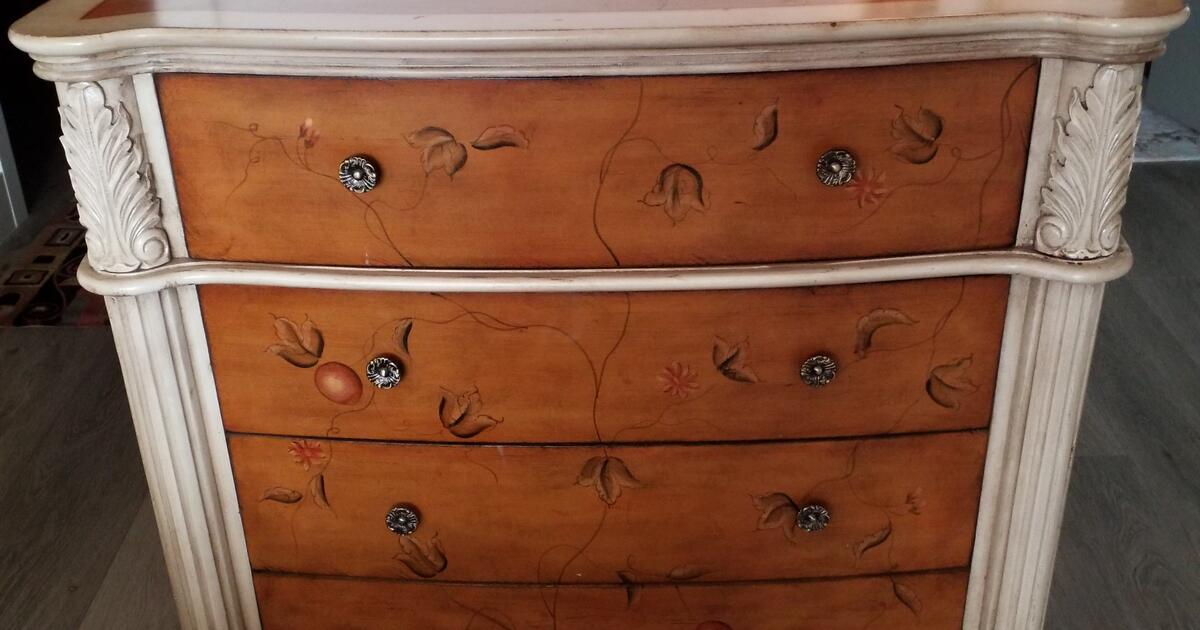 Beautiful Dresser for 80 in Sarasota, FL For Sale & Free — Nextdoor