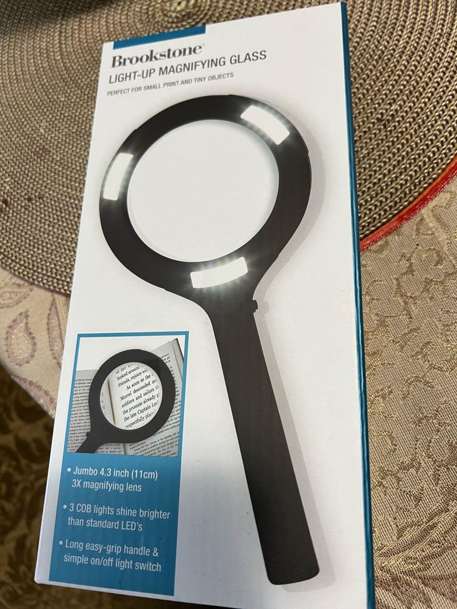 Brookstone Light Up Magnifying Glass New For 10 In La Canada