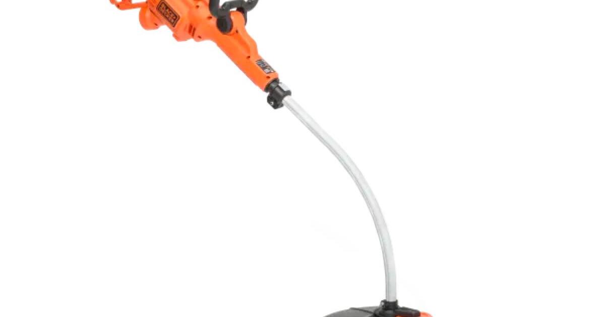Black+Decker GH3000 String Trimmer for 15 in Downers Grove, IL For