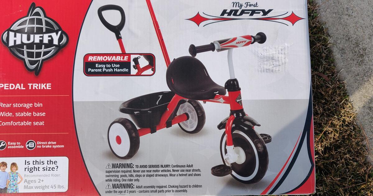 my first huffy tricycle