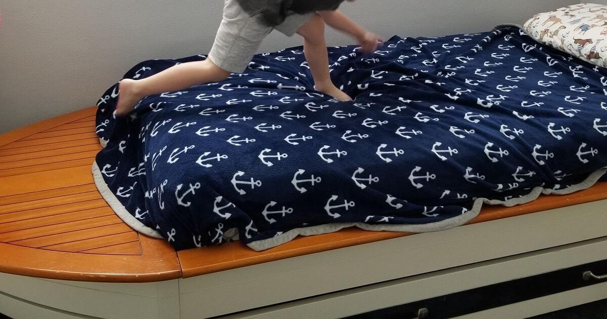 Pottery Barn Twin Boat Bed with trundle for 175 in Largo, FL Finds