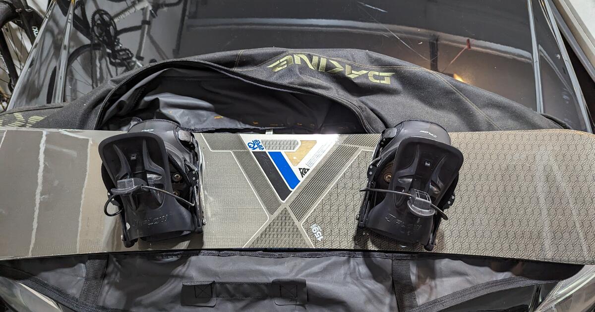 K2 Viper 159 Cm Snowboard, Flow Bindings (Easy Snap In), Dakine Board