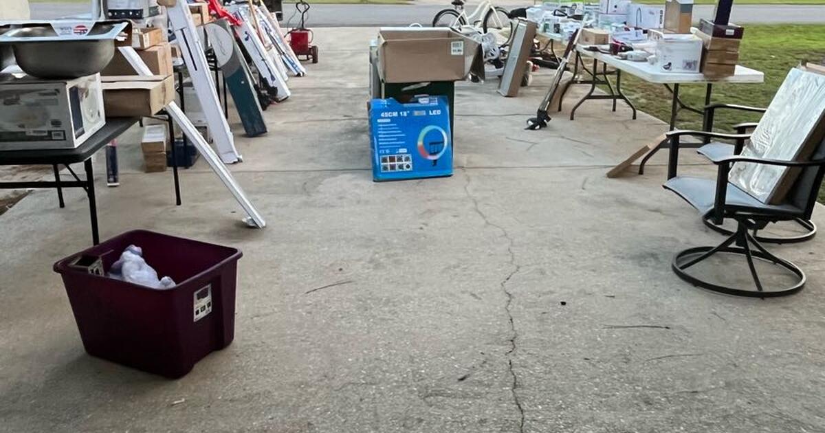 Garage sale in Navarre, FL Finds — Nextdoor
